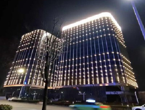 合阳亮化工程安装注意事项。